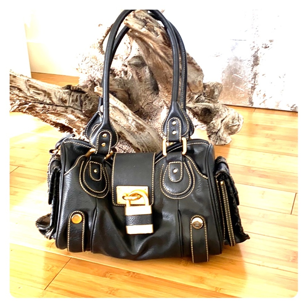 “Chloe” lookalike black leather purse